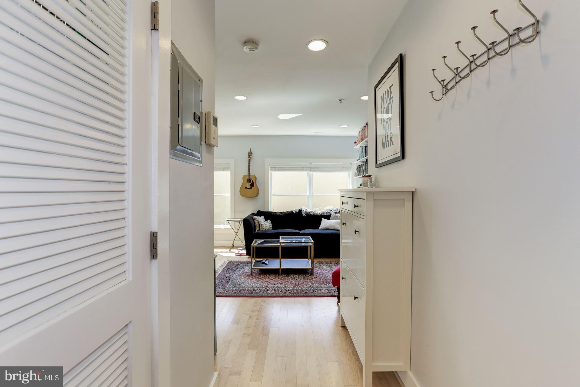 449 R Street Northwest, Unit 10 Washington, DC 20001 - Photo 3 of 23