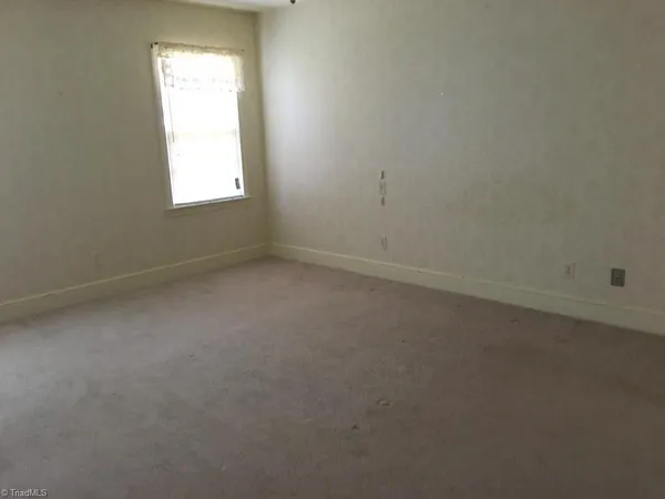 $380,000 | 234 Hylton Street, Mount Airy, NC 27030
