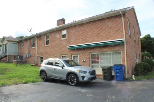 $380,000 | 234 Hylton Street, Mount Airy, NC 27030