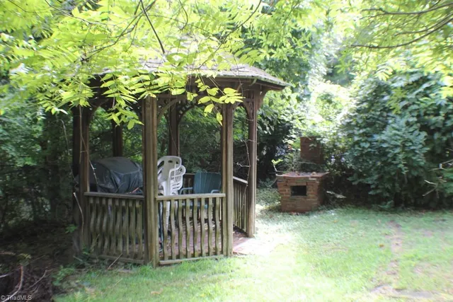 $380,000 | 234 Hylton Street, Mount Airy, NC 27030