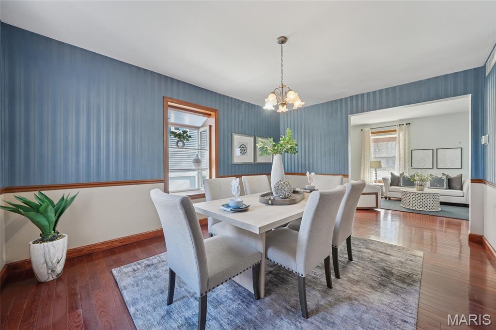 517 Clark Avenue Webster Groves, MO 63119 - Photo 11 of 32