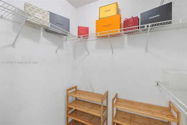 $585,000 | 1155 Brickell Bay Drive, Unit 603, Miami, FL 33131