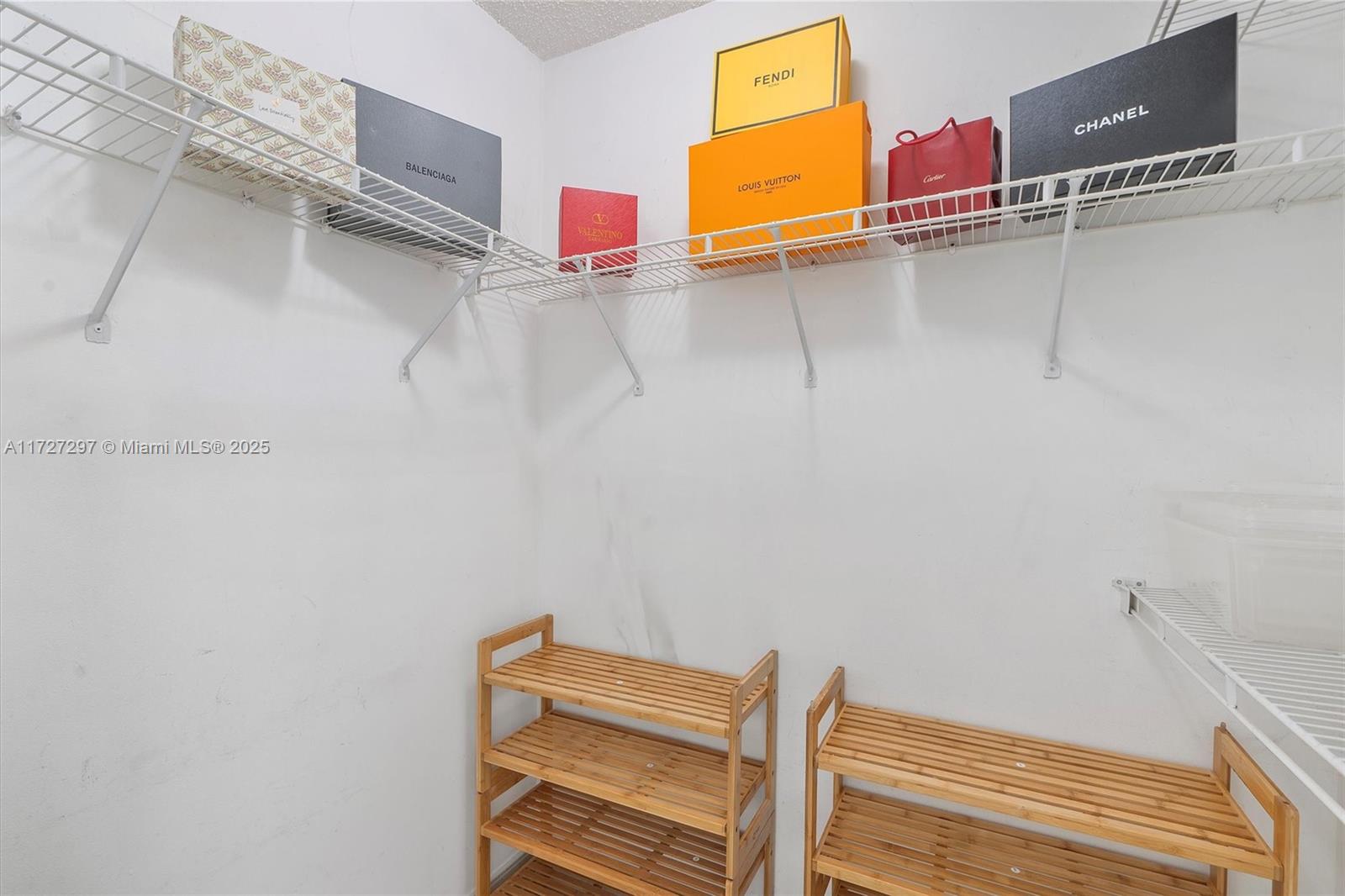 1155 Brickell Bay Drive, Unit 603 Miami, FL 33131 - Photo 12 of 22