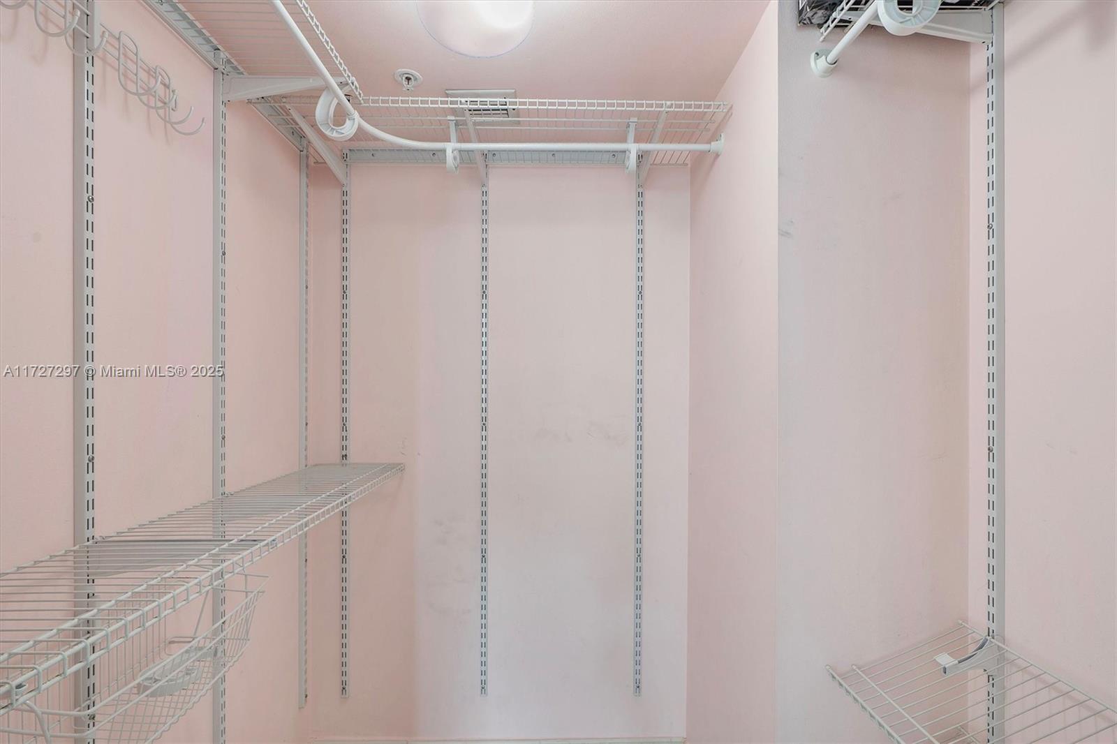 1155 Brickell Bay Drive, Unit 603 Miami, FL 33131 - Photo 17 of 22