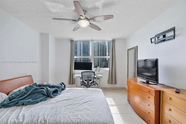 $585,000 | 1155 Brickell Bay Drive, Unit 603, Miami, FL 33131