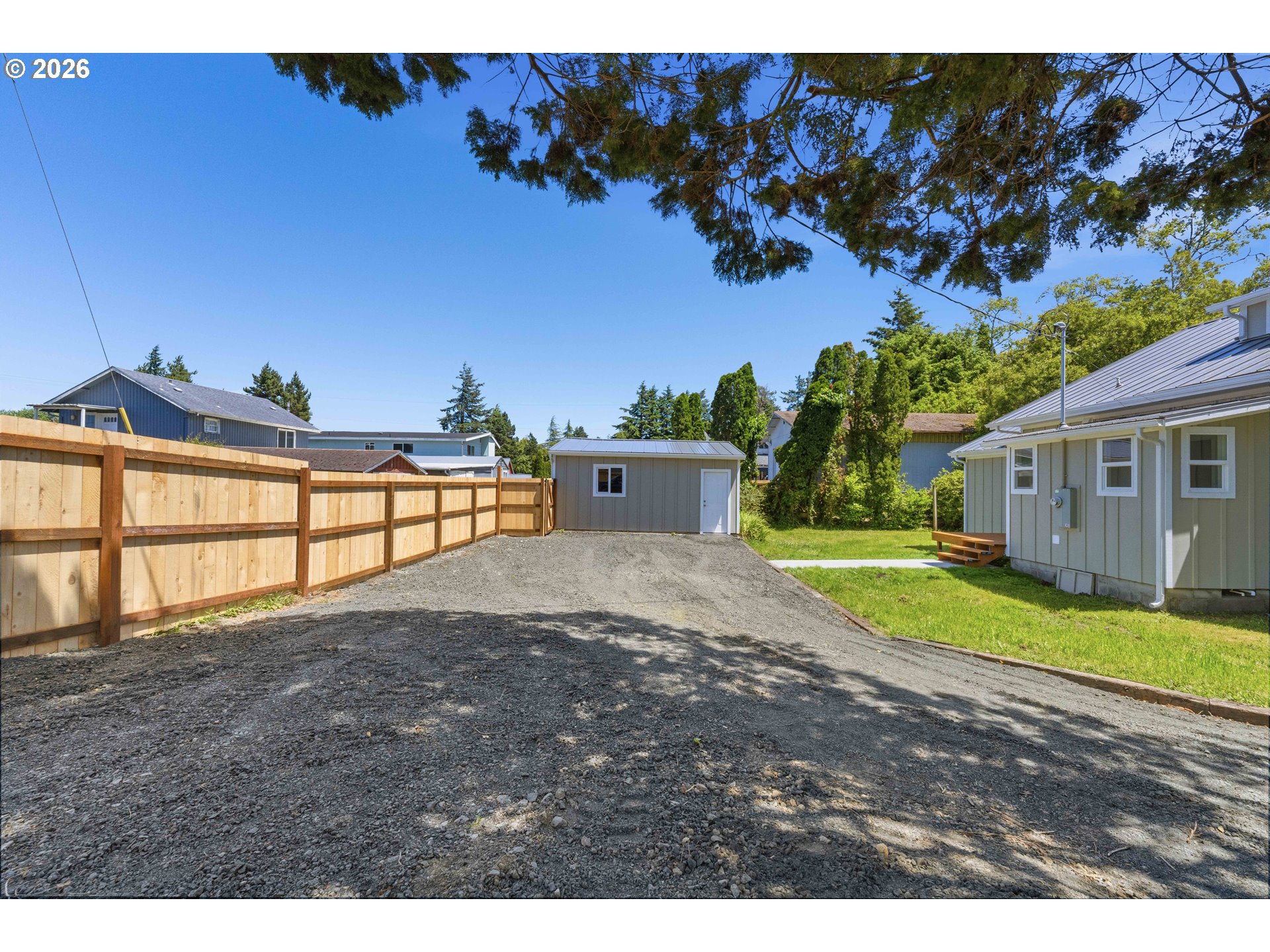 950 Exchange Street North Bend, OR 97459 - Photo 5 of 43