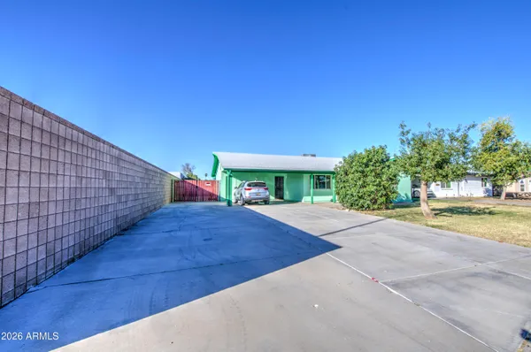 $489,900 | 1258 West Manhatton Drive, Tempe, AZ 85282