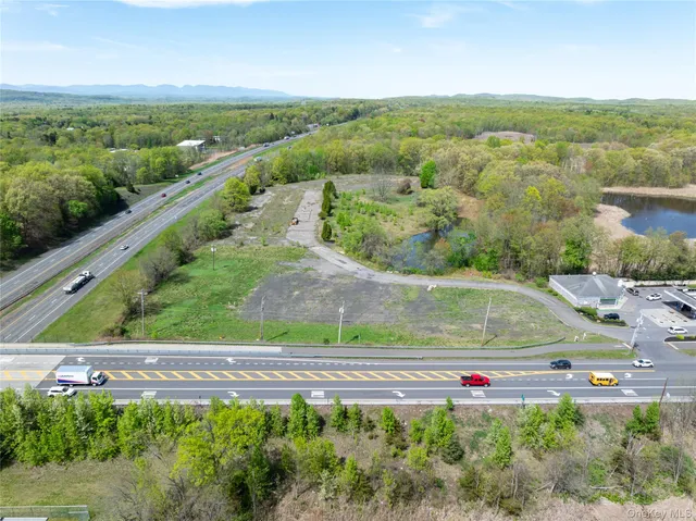 a view of a back yard of a house