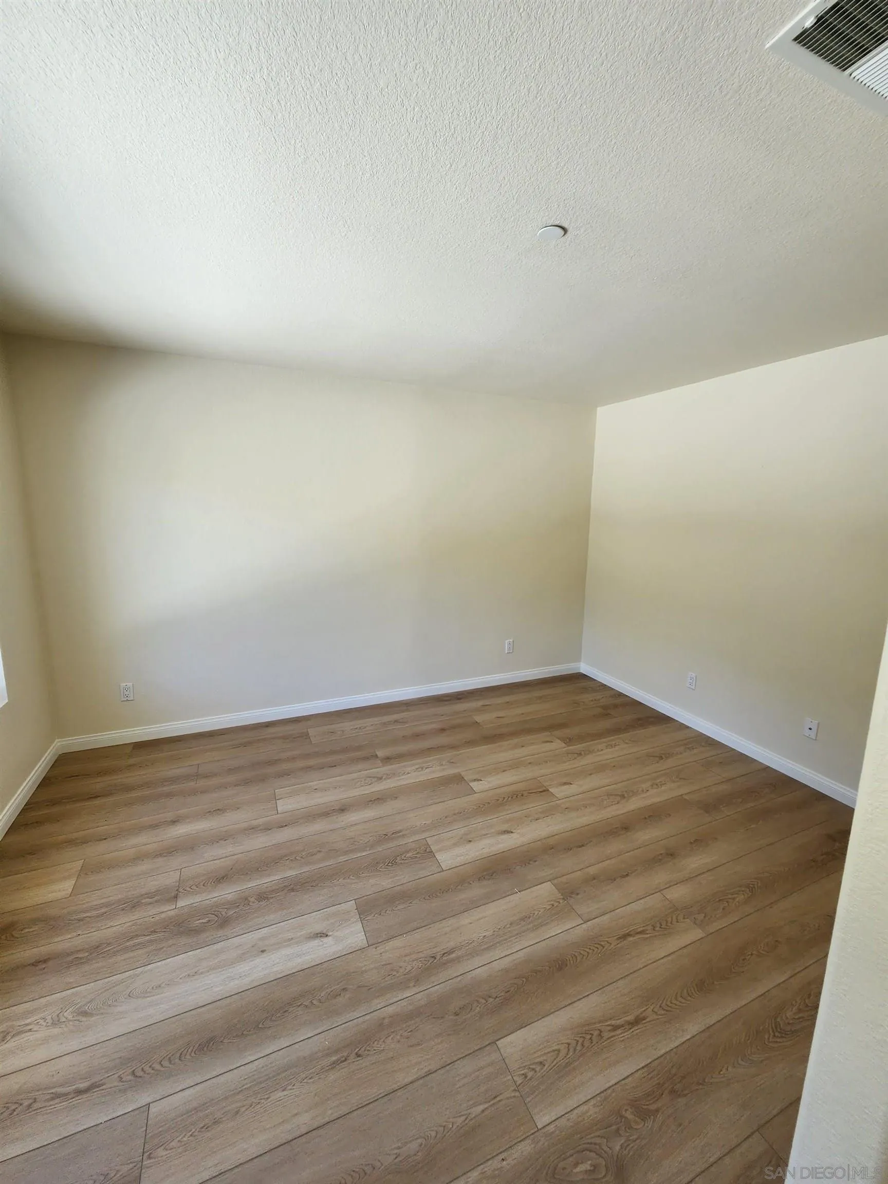 10552 Canberra Court San Diego, CA 92127 - Photo 23 of 25 a view of an empty room