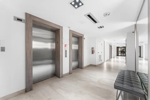 $675,000 | 1155 Hillsboro Mile, Unit 109, Hillsboro Beach, FL 33062