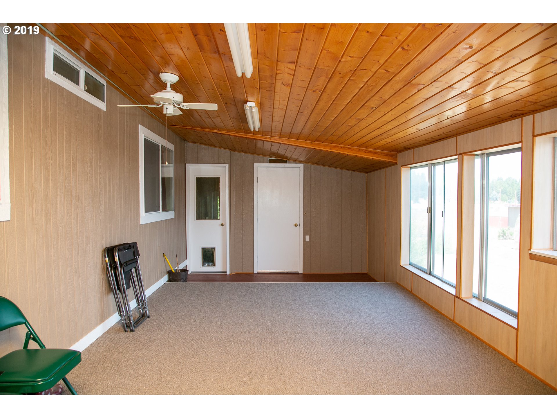 315 South Wayne R Road Tygh Valley, OR 97063 - Photo 3 of 32 Gallery Image 3