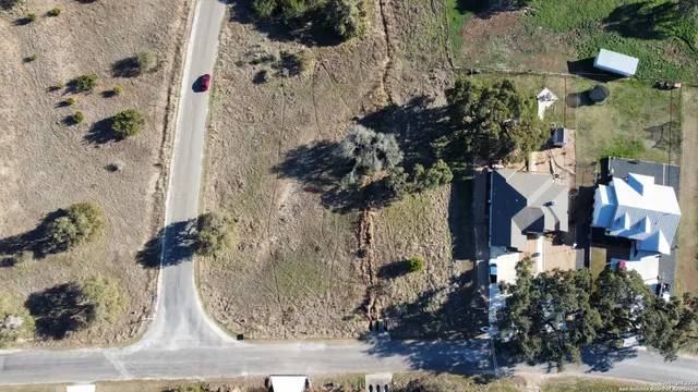 a view of a outdoor space