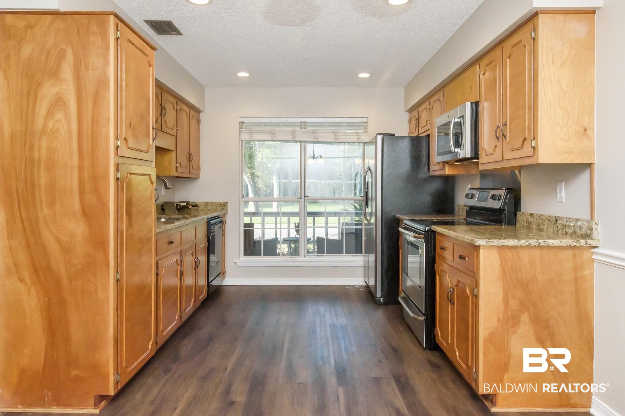 5605 Bentley Court Mobile, AL 36609 - Photo 7 of 27