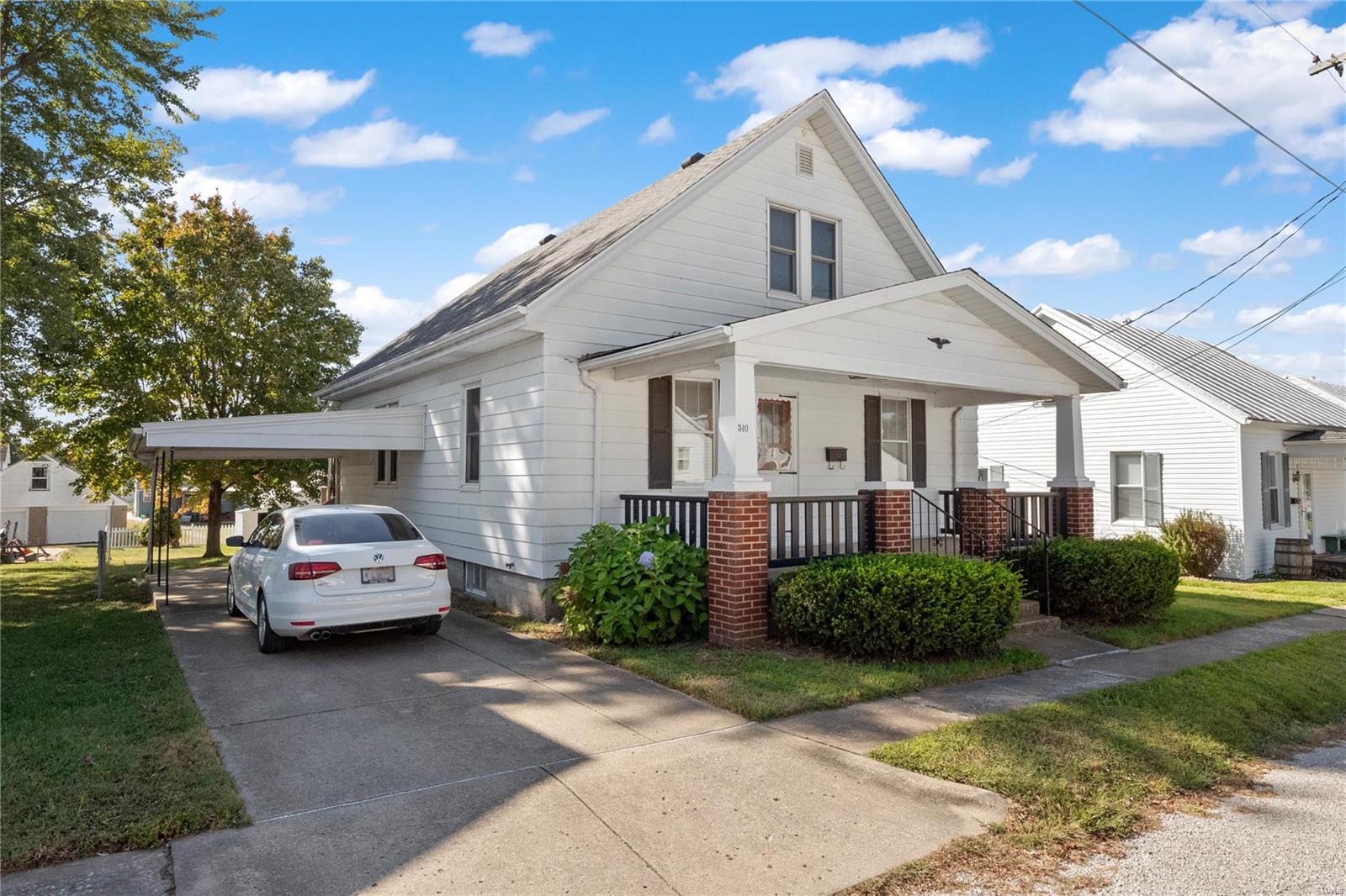 310 Walnut Street Waterloo, IL 62298 - Photo 3 of 40