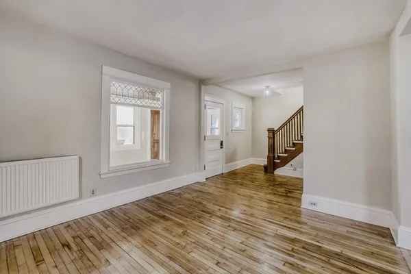 $2,250 | 2939 Russell Avenue North, Minneapolis, MN 55411