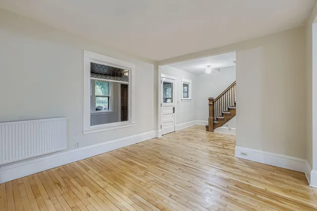 $2,399 | 2939 Russell Avenue North, Minneapolis, MN 55411