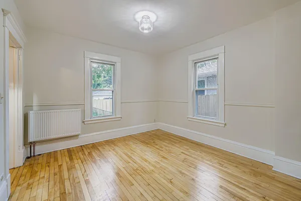 $2,250 | 2939 Russell Avenue North, Minneapolis, MN 55411