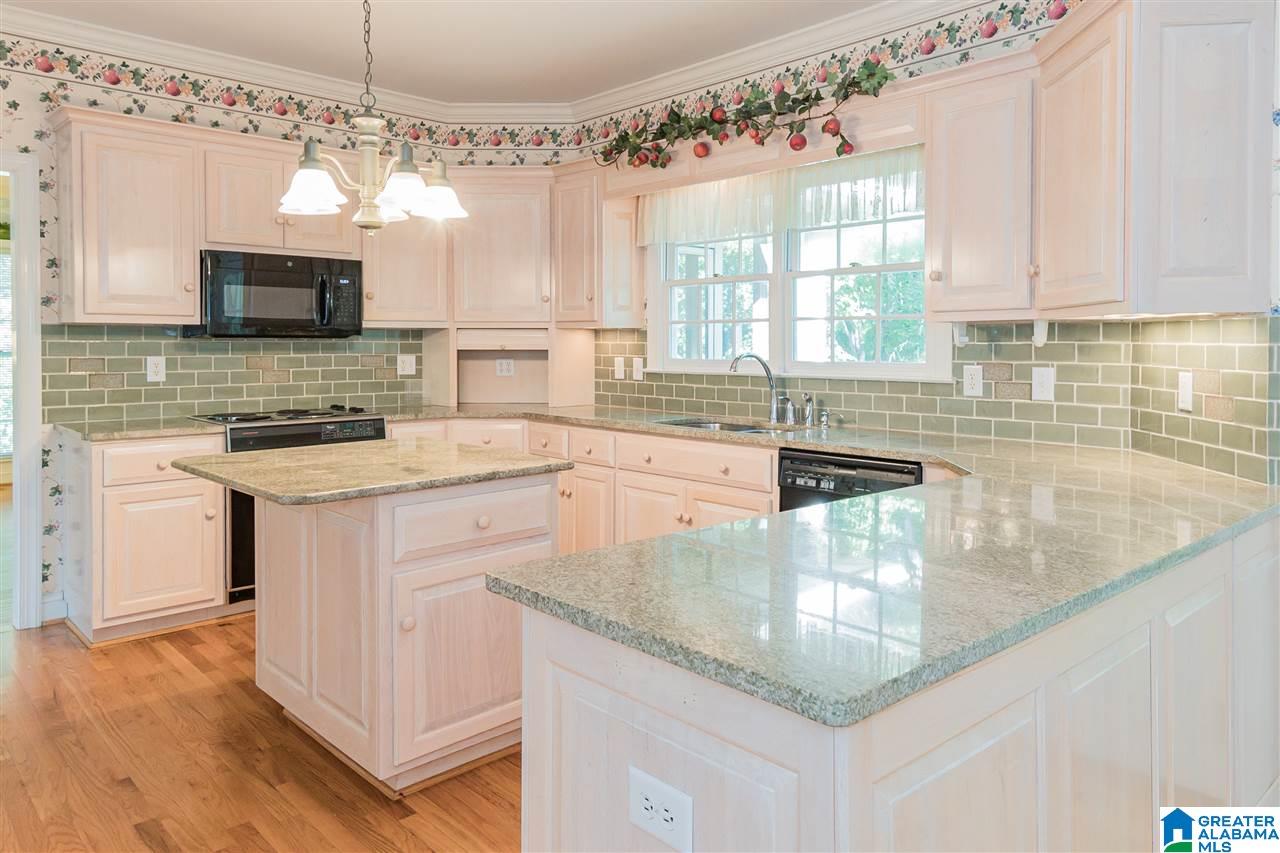 3020 Old Ivy Road Birmingham, AL 35210 - Photo 10 of 36