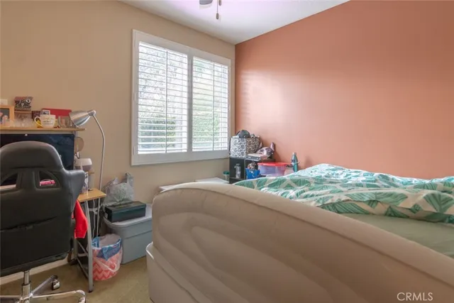 $5,000 | 23806 Mission Puebla, Valencia, CA 91354