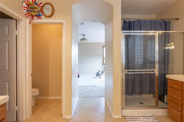 $5,000 | 23806 Mission Puebla, Valencia, CA 91354