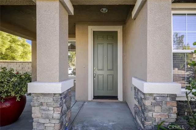 $5,000 | 23806 Mission Puebla, Valencia, CA 91354