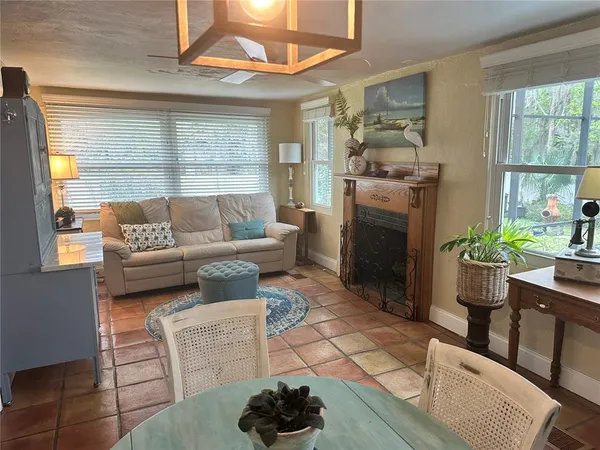 $470,000 | 357 Magnolia Place, DeBary, FL 32713