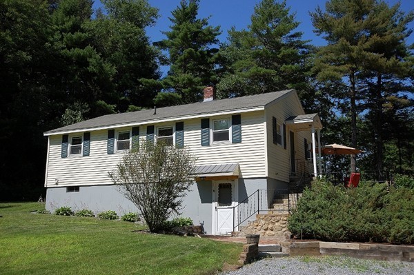 28 Patricia Road Westminster, MA 01473 - Photo 4 of 18 Gallery Image 4