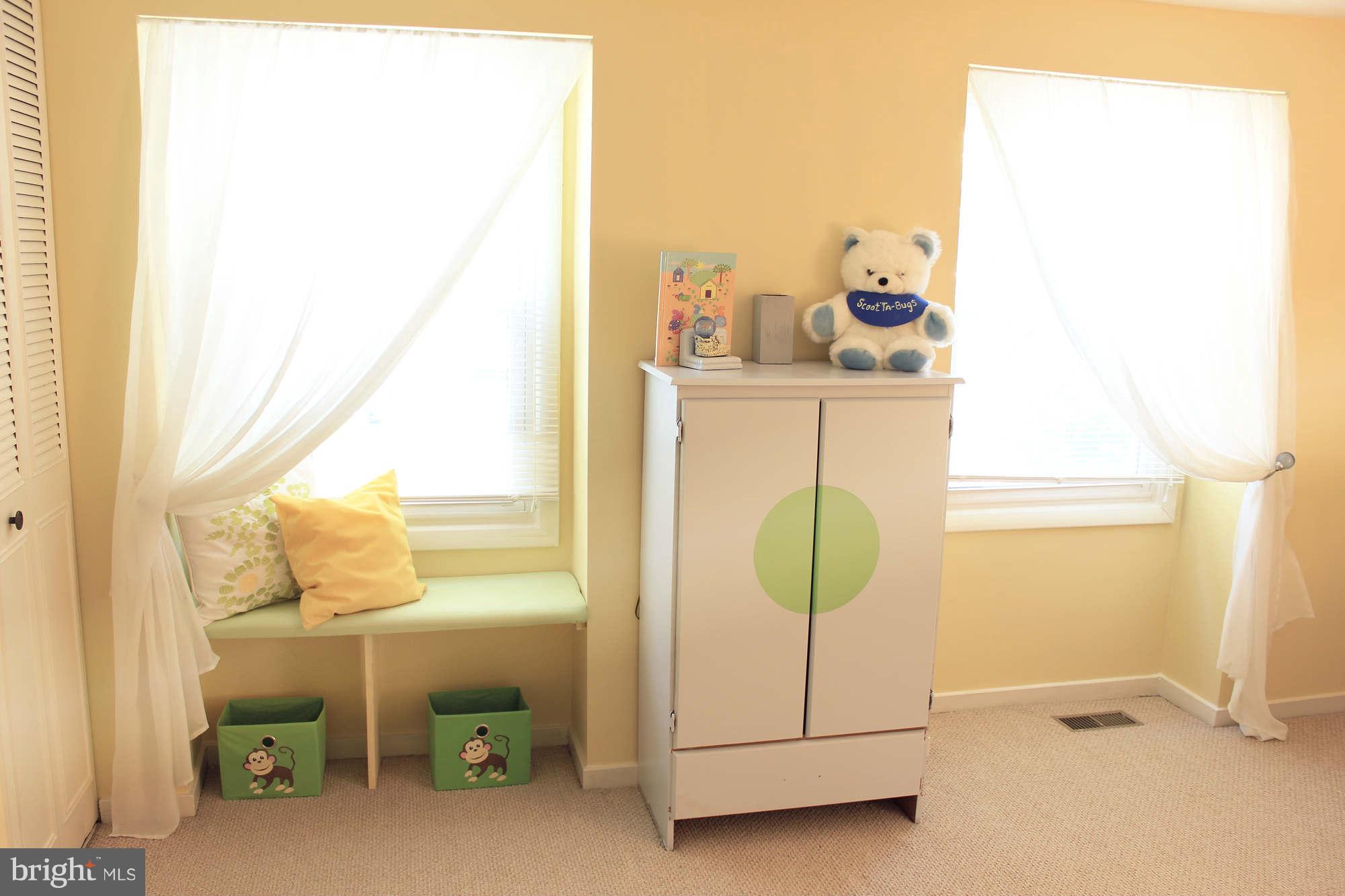9225 Sealed Message Road Columbia, MD 21045 - Photo 22 of 28 Bedroom