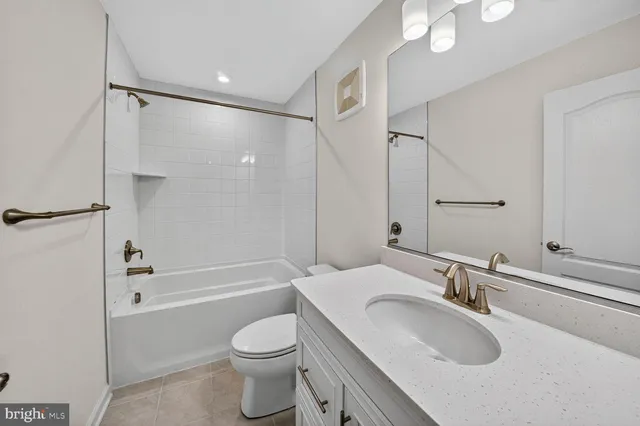 $499,990 | 9998 A Justify Run, Laurel, MD 20723