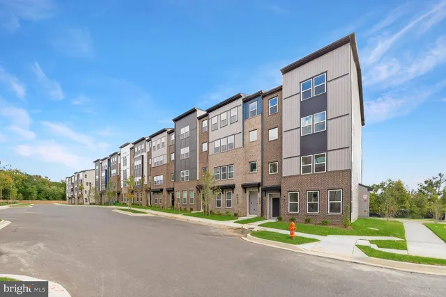 $499,990 | 9998 A Justify Run, Laurel, MD 20723