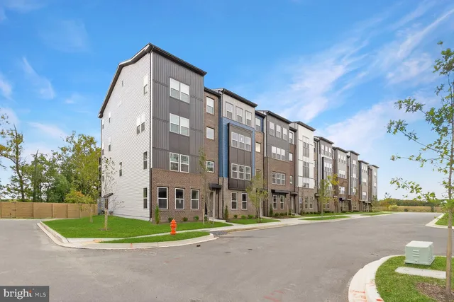 $499,990 | 9998 A Justify Run, Laurel, MD 20723