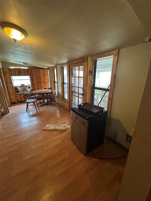 2109 Castro Avenue Hondo, TX 78861 - Photo 4 of 7 a living room with furniture and a window