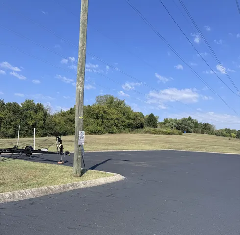 $244,900 | 106 Rolling Meadows Drive, Goodlettsville, TN 37072