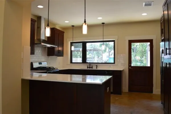 $4,000 | 5601 Joe Sayers Avenue, Unit B, Austin, TX 78756