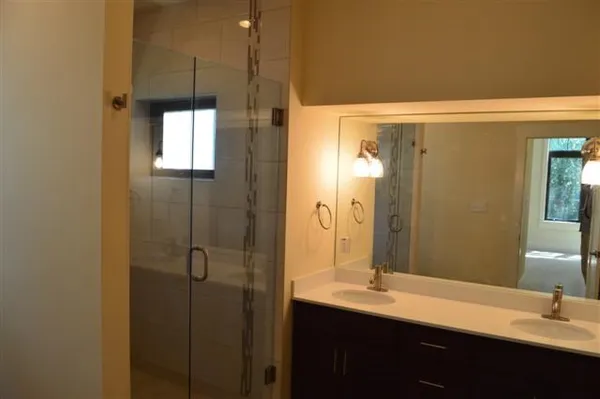 $4,000 | 5601 Joe Sayers Avenue, Unit B, Austin, TX 78756