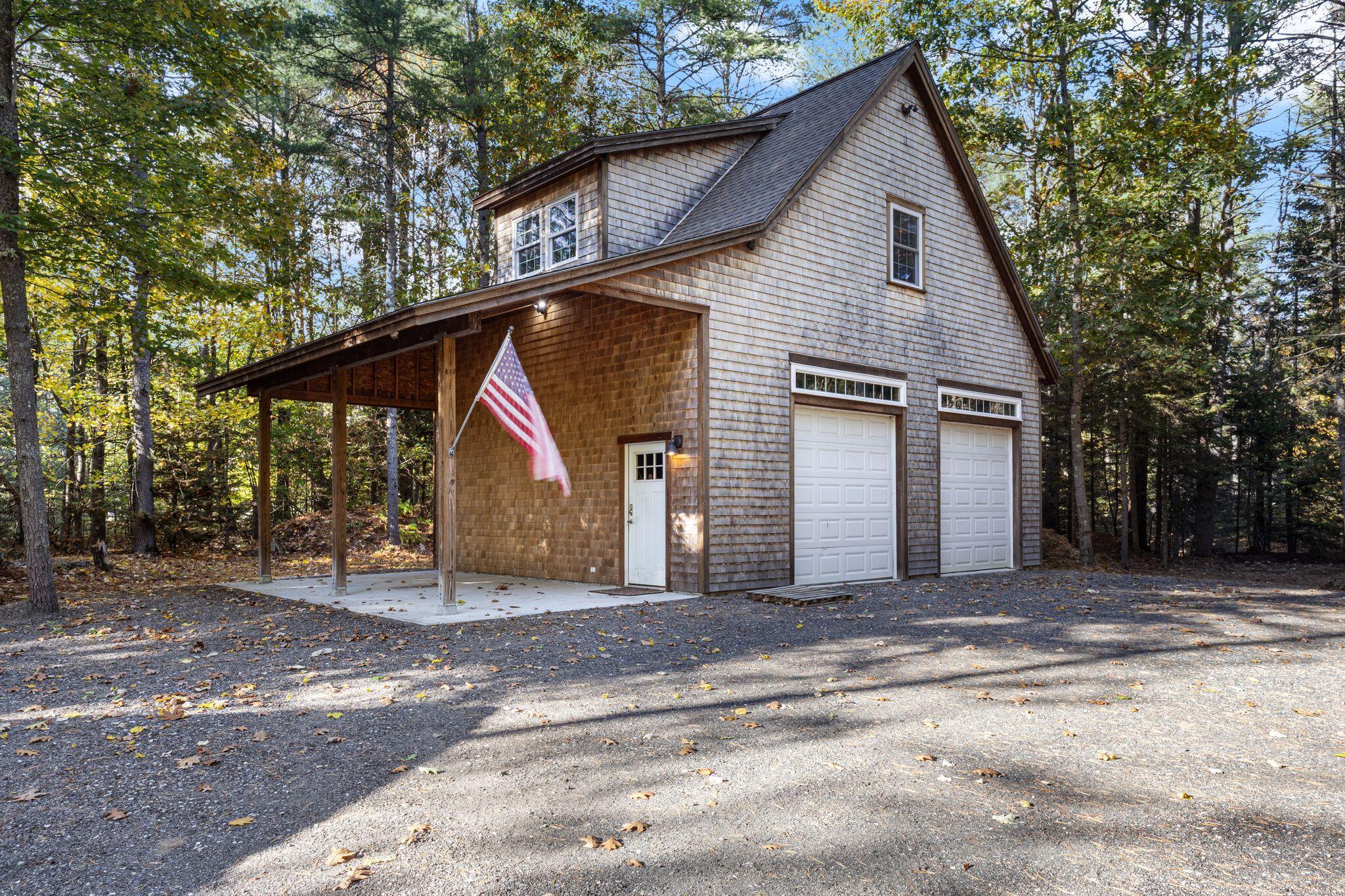 62 Webster Road Freeport, ME 04032 - Photo 4 of 55 62_Webster_Rd_46