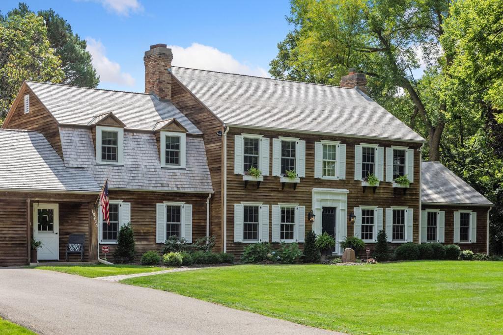 18425 Maple Ridge Road Deephaven, MN 55391 - Photo 2 of 41