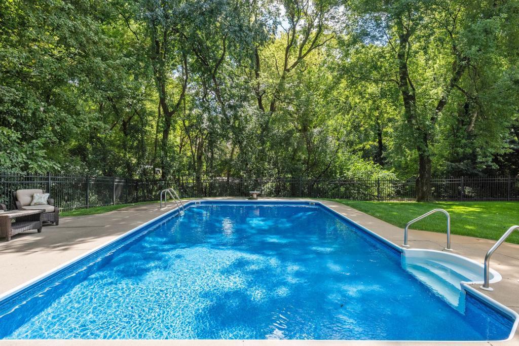 18425 Maple Ridge Road Deephaven, MN 55391 - Photo 20 of 41