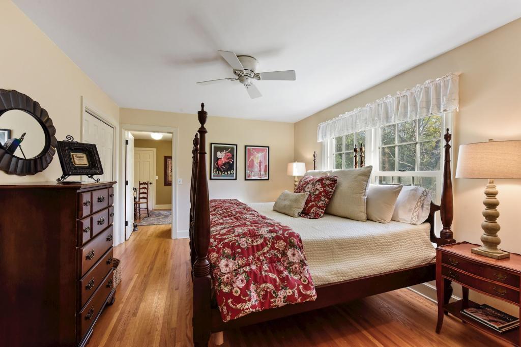 18425 Maple Ridge Road Deephaven, MN 55391 - Photo 31 of 41