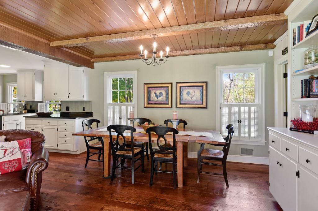 18425 Maple Ridge Road Deephaven, MN 55391 - Photo 10 of 41