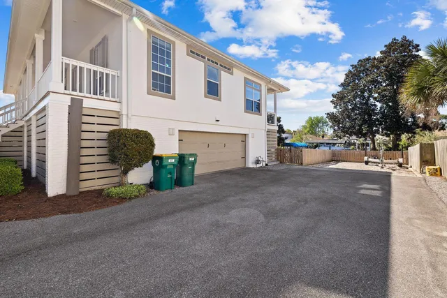 $1,770,000 | 4077 North Indian Bayou, Destin, FL 32541