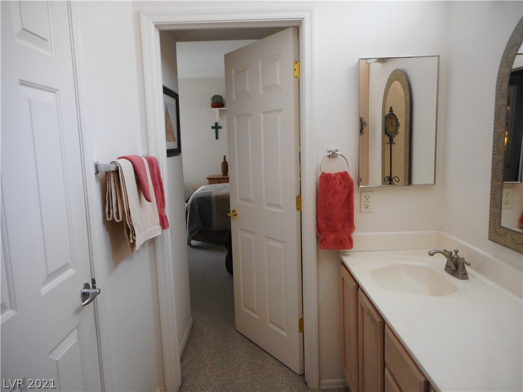 2066 King Mesa Drive Henderson, NV 89012 - Photo 17 of 36