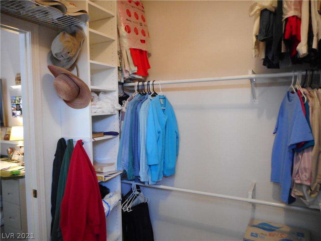 2066 King Mesa Drive Henderson, NV 89012 - Photo 19 of 36