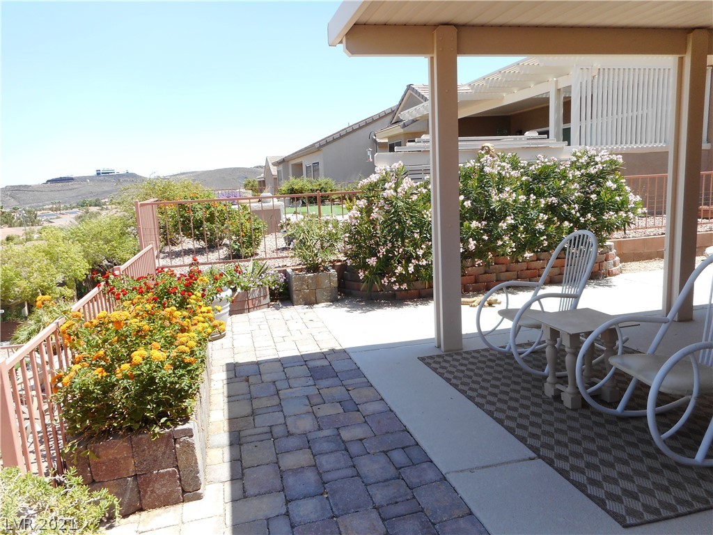 2066 King Mesa Drive Henderson, NV 89012 - Photo 26 of 36