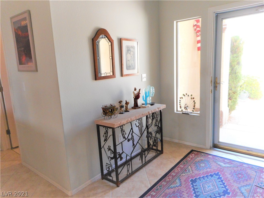 2066 King Mesa Drive Henderson, NV 89012 - Photo 4 of 36