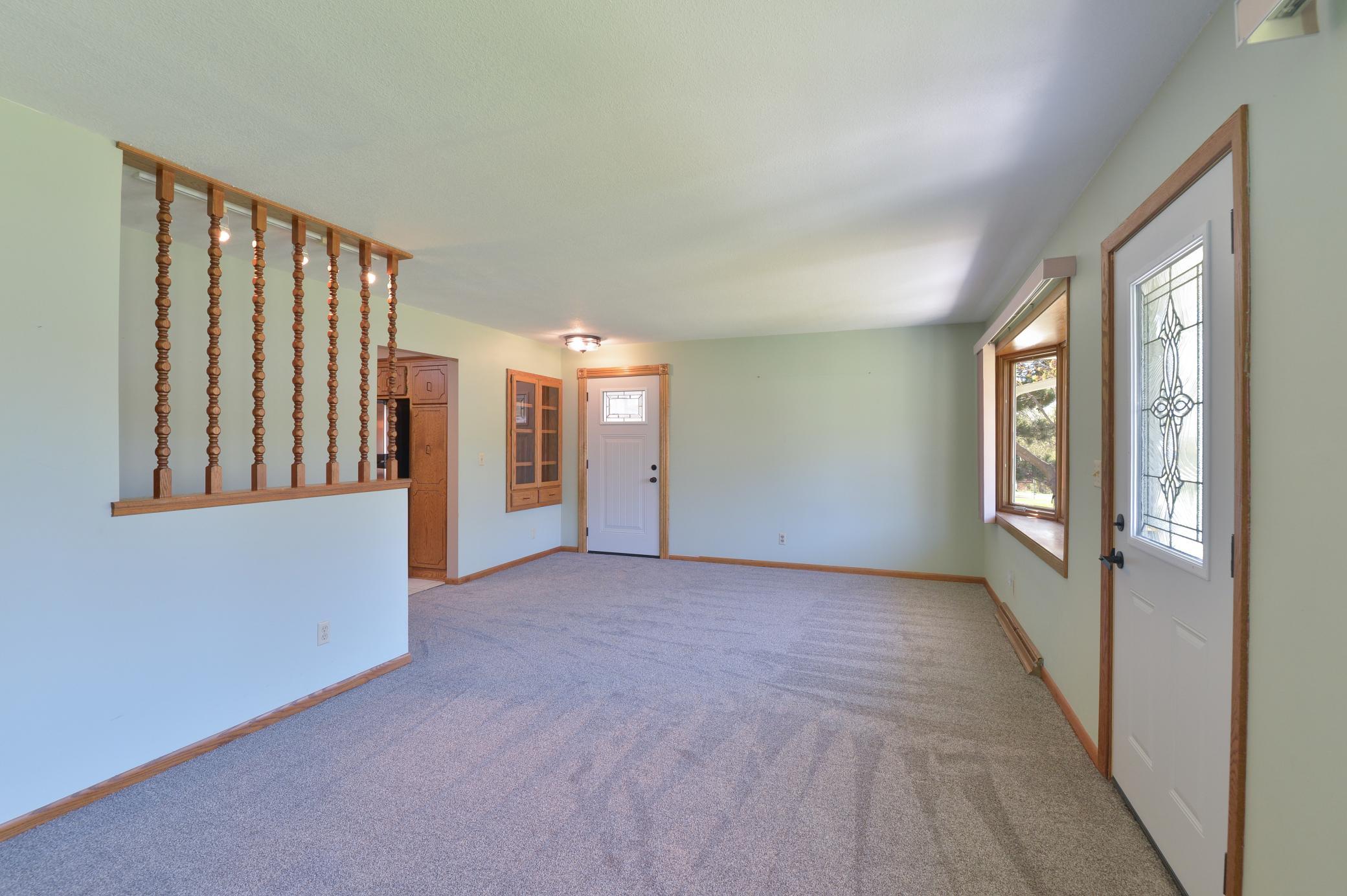 215 Keith Road Circle Pines, MN 55014 - Photo 9 of 23