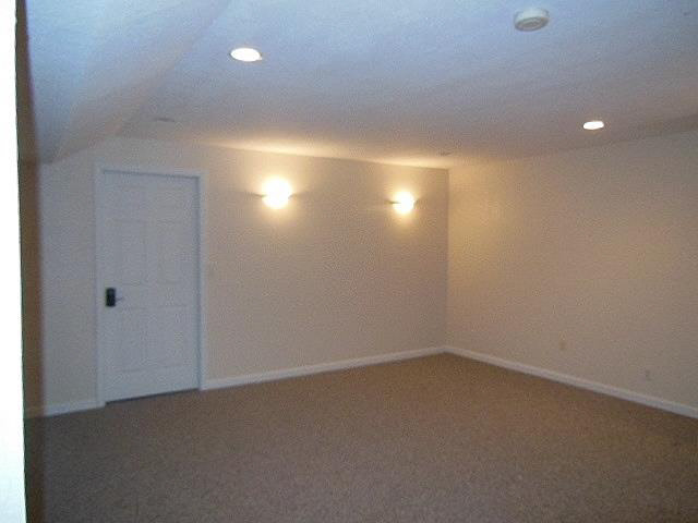 6760 Hartland Road Temperance, MI 48182 - Photo 19 of 20 20376422-18.JPG