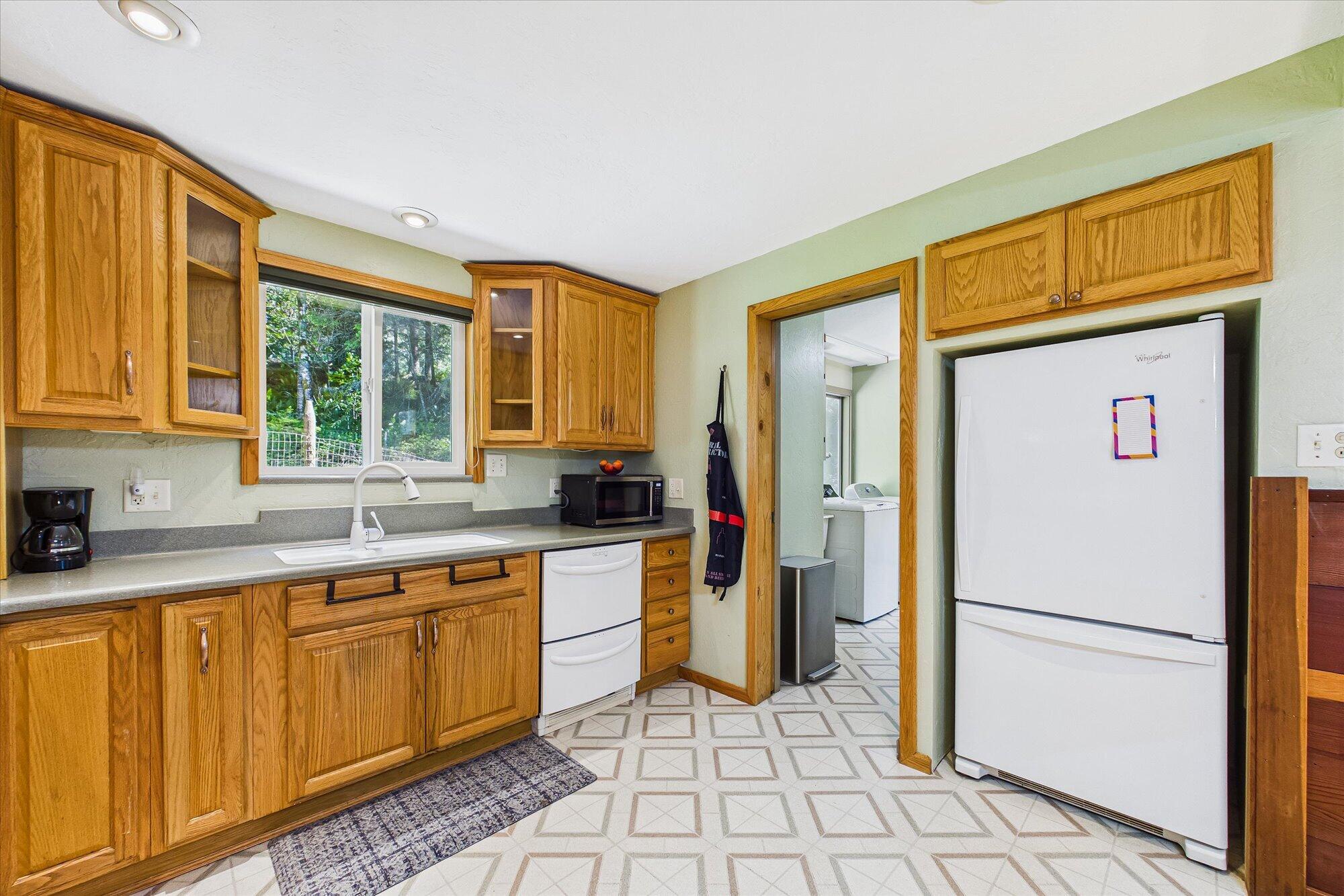 194 Barley Road Arcata, CA 95521 - Photo 21 of 48