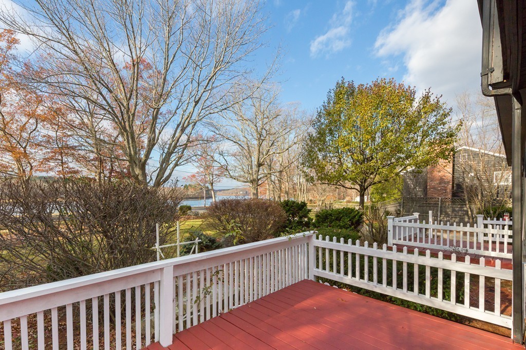 141 Pleasant Valley Road Amesbury, MA 01913 - Photo 4 of 30 Gallery Image 4