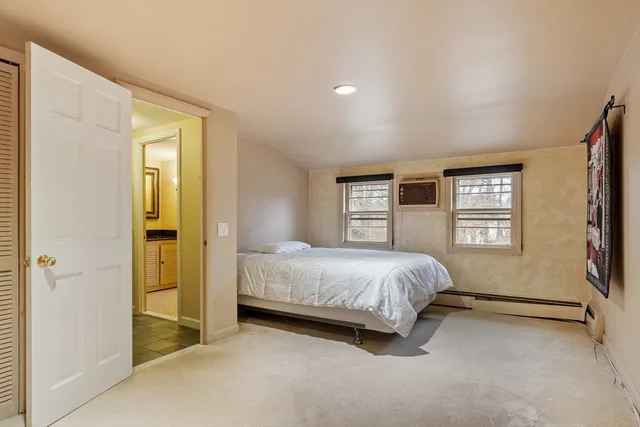 $699,900 | 321 Cambridge Street, Burlington, MA 01803